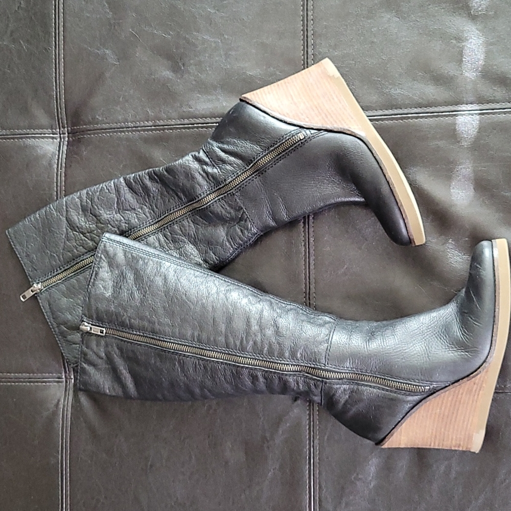 Lucky Brand leather boots! - Picture 2 of 7